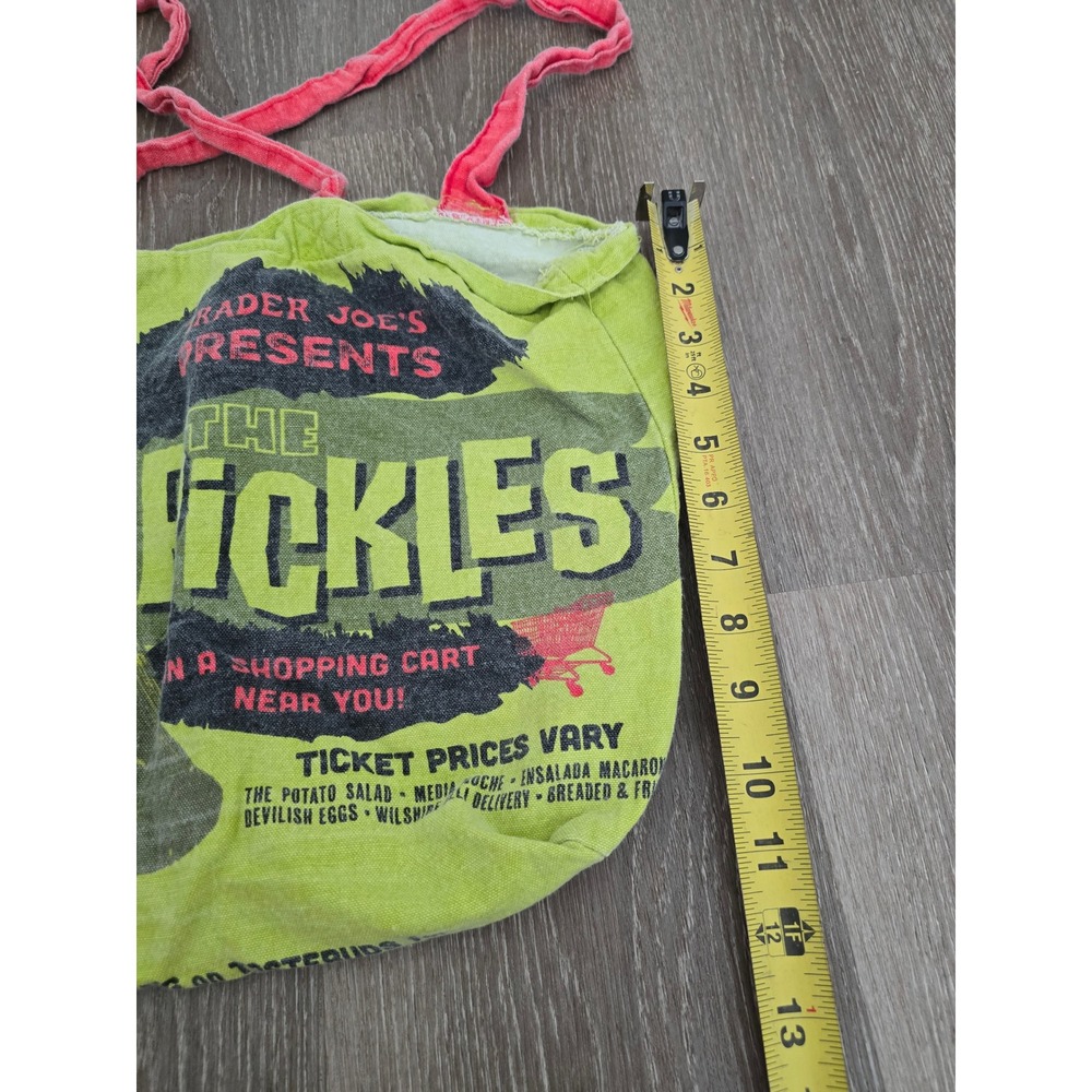 Trader Joes The Pickles Canvas Tote Bag Reusable Grocery Shopping Green Pink - Picture 3 of 5